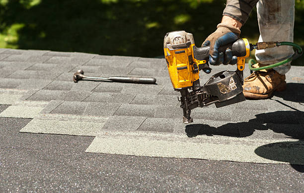 Quick and Trustworthy Emergency Roof Repair Services in Fort Myers Shores, FL